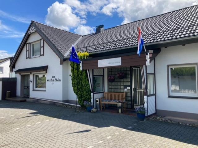 Bed & Breakfast Weisser Stein Schmallenberg Luaran gambar